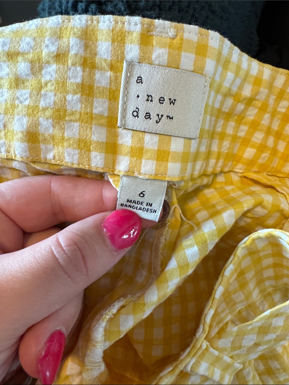 A New Day Yellow and White Gingham Tie-Belt Women’s Shorts - Picture 5 of 6